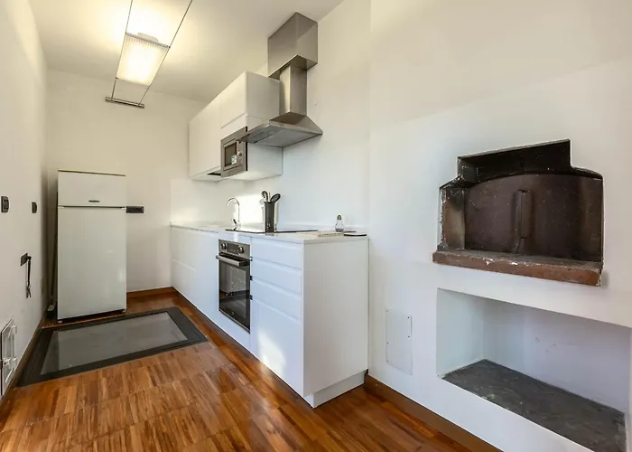Apartment Spacious Penthouse With St Peter View