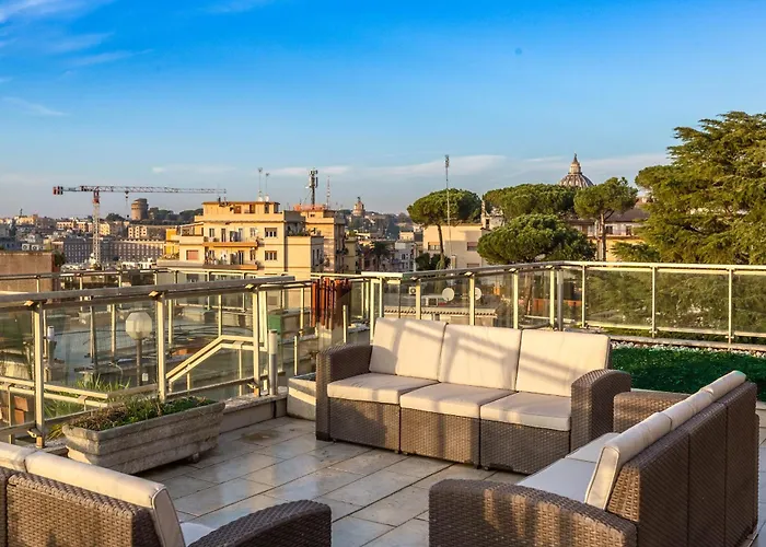 Apartment Spacious Penthouse With St Peter View